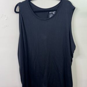Terra & Sky Black Crewneck Sleeveless Tank